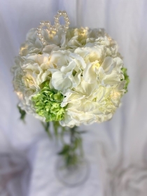 Artificial green and white hydrangea vase with lights