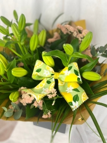 Lemon Crush Lily Bouquet